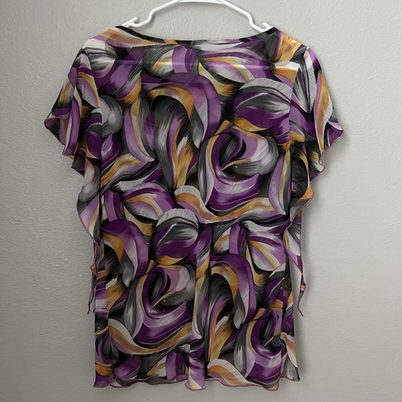 Cute blouse - Picture 4 of 4